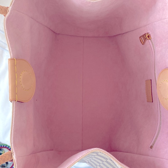 Authentic LOUIS VUITTON Damier Azur Propriano — NEARLY NEW CONDITION - Picture 11 of 13